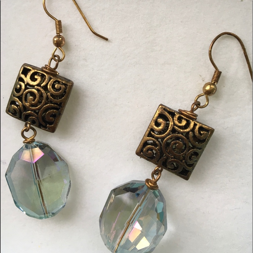 4 sets of Earrings